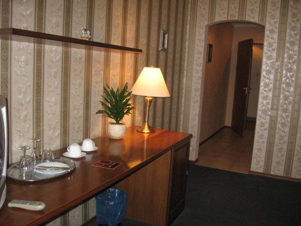 Diplomat Aparthotel Kyjev Pokoj fotografie