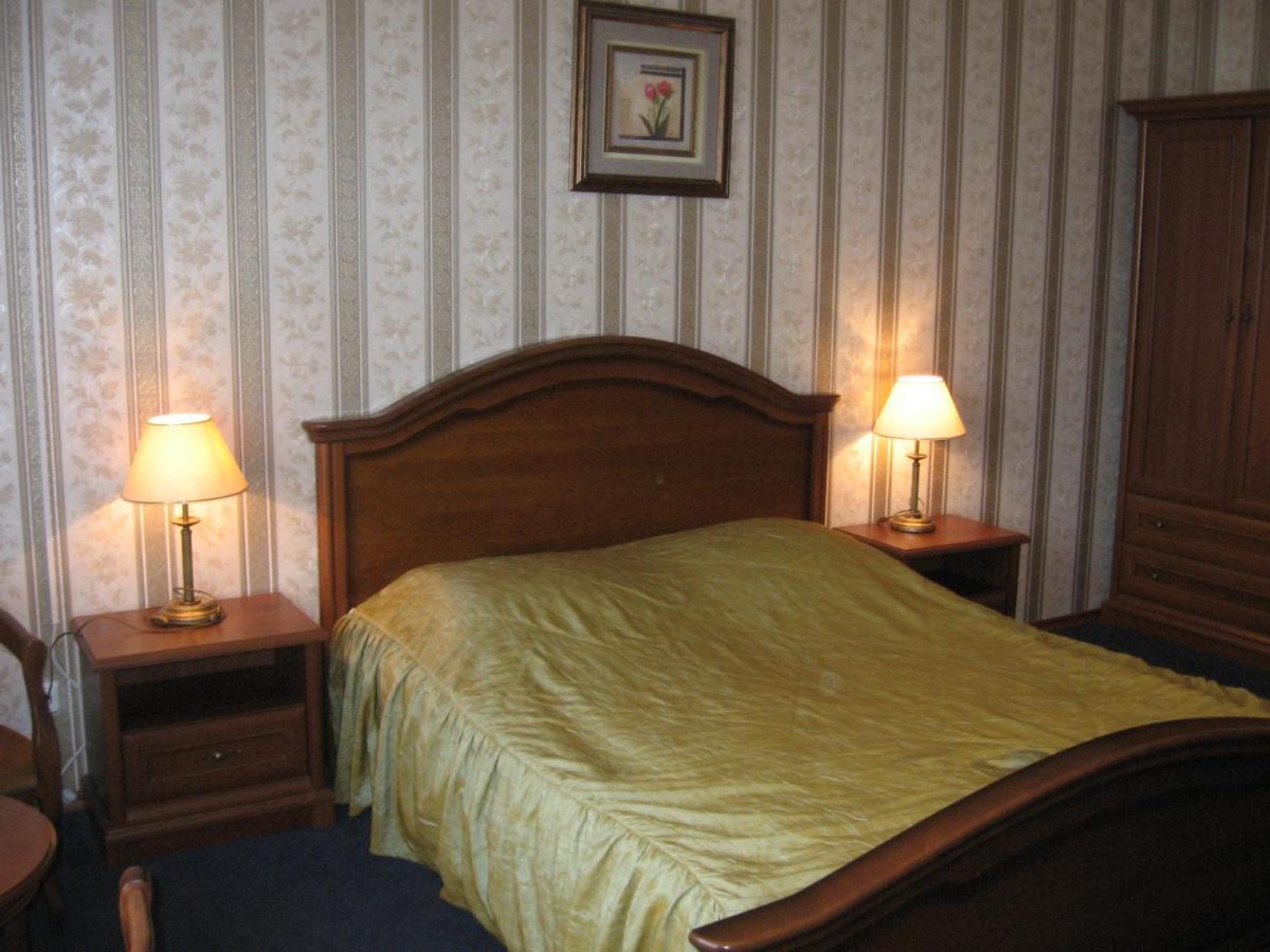 Diplomat Aparthotel Kyjev Pokoj fotografie